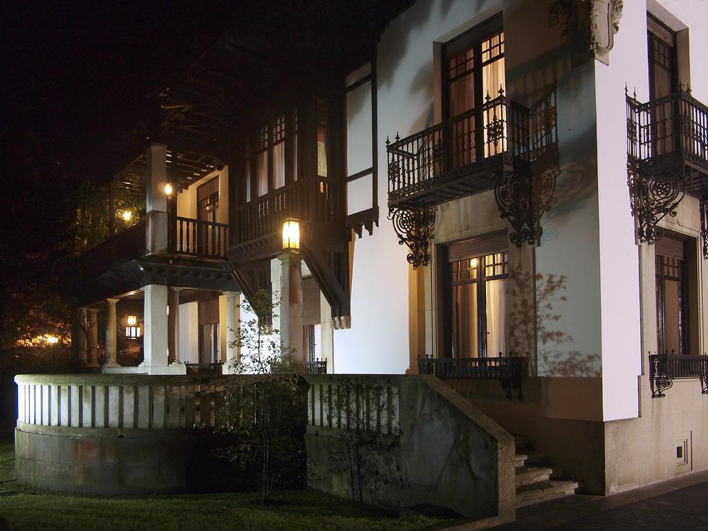 Palacio Arias Navia Bagian luar foto
